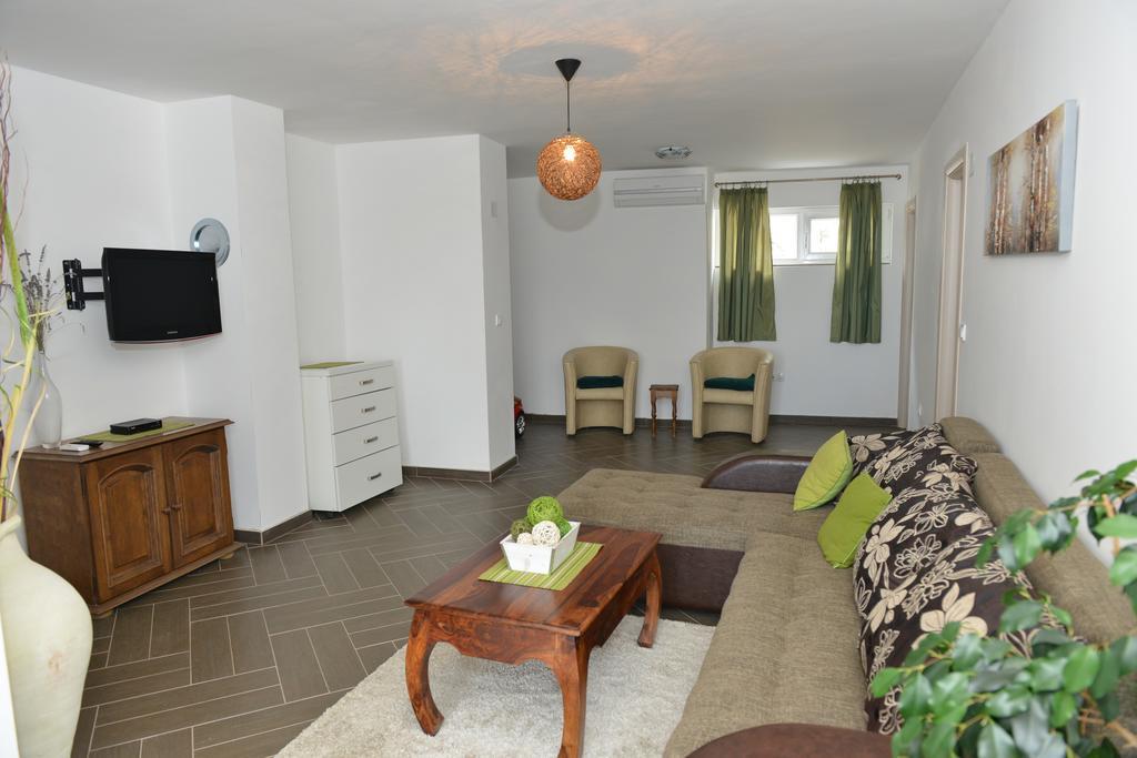 סבטי סטפן Apartments Kuljace מראה חיצוני תמונה