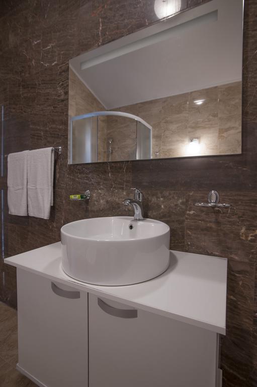 סבטי סטפן Apartments Kuljace מראה חיצוני תמונה